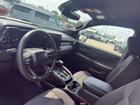 Used 2024 Chevrolet Colorado Trail Boss w/ LPO, Dark Essentials Package AWD/4WD image 26