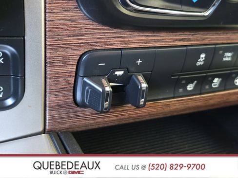 Used 2018 RAM 1500 Laramie w/ Convenience Group AWD/4WD image 22