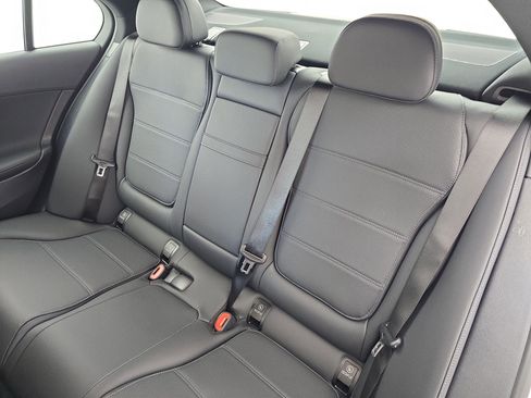 New 2026 Mercedes-Benz C 300 4MATIC Sedan image 14