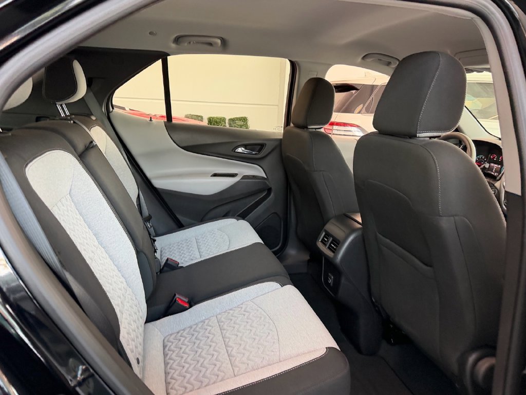Used 2024 Chevrolet Equinox LS w/ Driver Confidence II Package FWD image 15