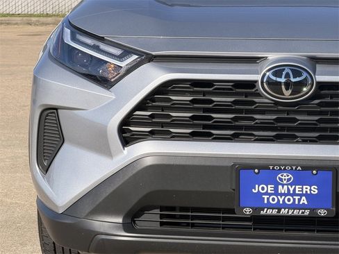 Certified 2025 Toyota RAV4 XLE image 5