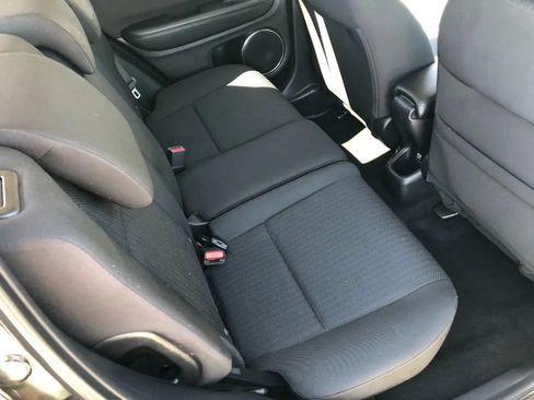 Used 2017 Honda HR-V EX image 27