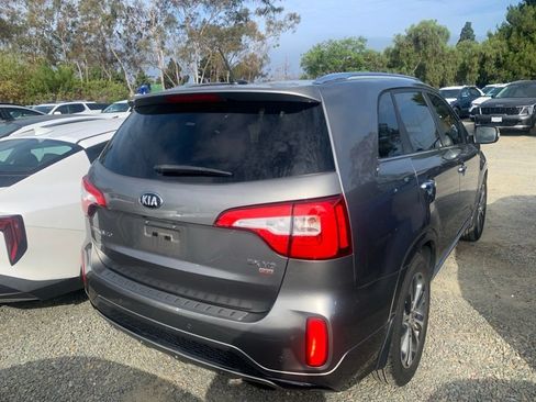 Used 2014 Kia Sorento SX FWD image 6