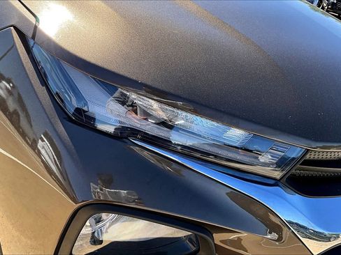 Used 2021 Chevrolet TrailBlazer ACTIV w/ Technology Package image 22