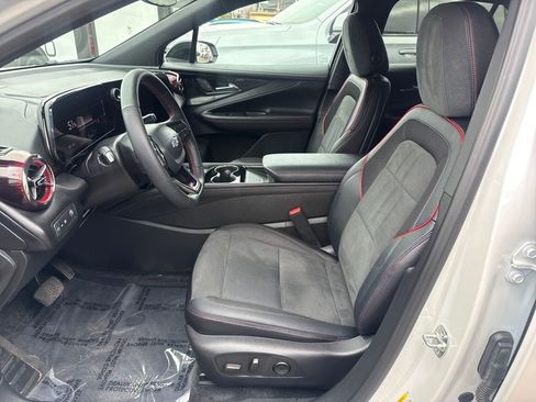 Used 2025 Chevrolet Blazer EV RS image 9