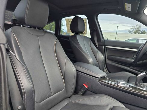Used 2018 BMW 330i Gran Turismo xDrive image 11