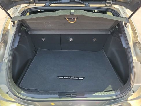 Used 2020 Toyota Corolla SE w/ Carpet Mat Package FWD image 23