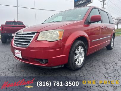 Used 2009 Chrysler Town & Country Touring w/ Family Value Group