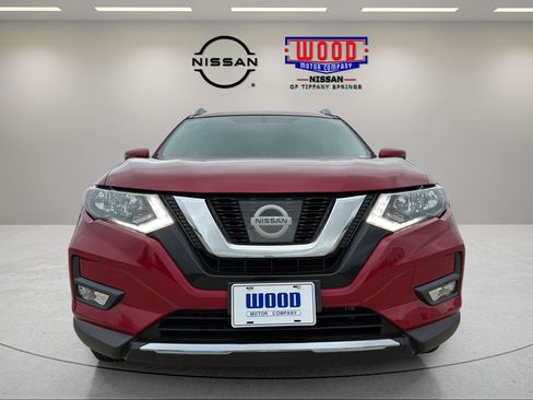 Used 2017 Nissan Rogue SV w/ SV Premium Package AWD/4WD image 6