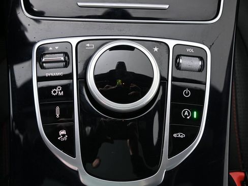 Used 2017 Mercedes-Benz GLC 43 AMG 4MATIC image 33