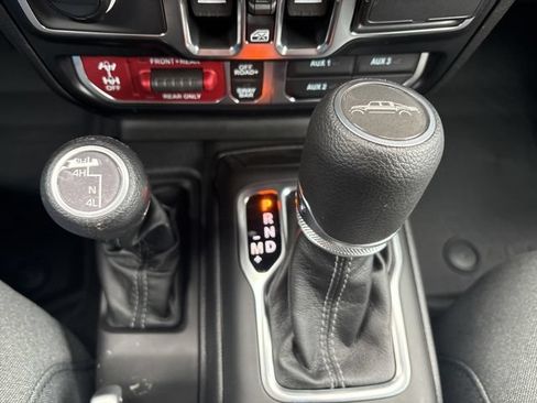 New 2026 Jeep Gladiator Rubicon AWD/4WD image 29