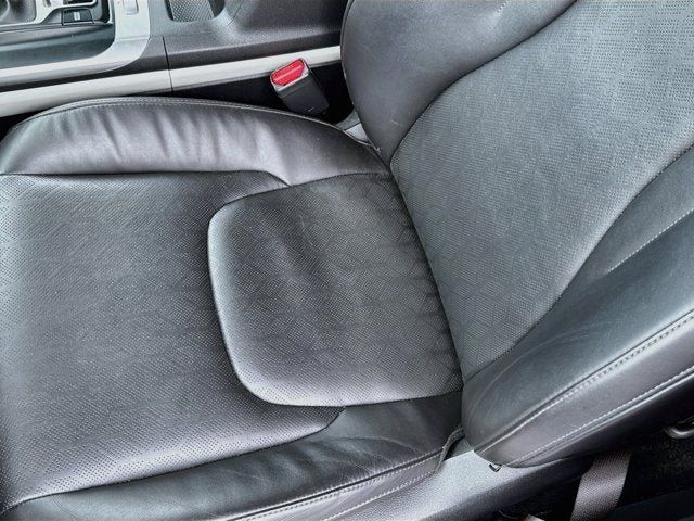 Used 2024 Kia Carnival LX FWD image 18