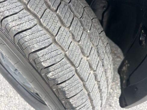 Used 2025 Mercedes-Benz Sprinter 2500 image 29