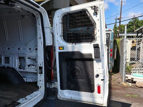 Used 2018 Ford Transit 250 130 Low Roof RWD image 45