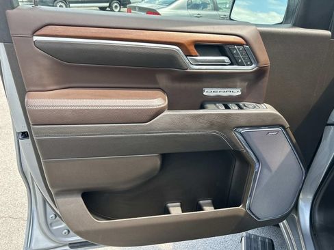 Used 2023 GMC Sierra 1500 Denali AWD/4WD image 33