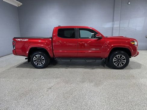 Certified 2021 Toyota Tacoma TRD Sport image 2