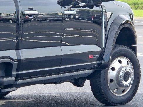 Certified 2025 Ford F450 Platinum w/ Platinum Plus Package AWD/4WD image 16