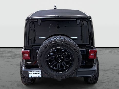 Used 2019 Jeep Wrangler Unlimited Sahara w/ Quick Order Package 24M Moab AWD/4WD image 3