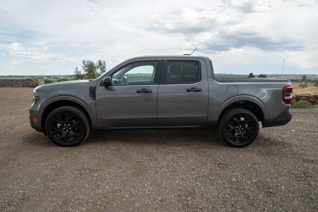 Used 2025 Ford Maverick XLT w/ Black Appearance Package AWD/4WD image 8
