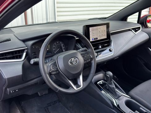 Used 2023 Toyota Corolla SE image 13