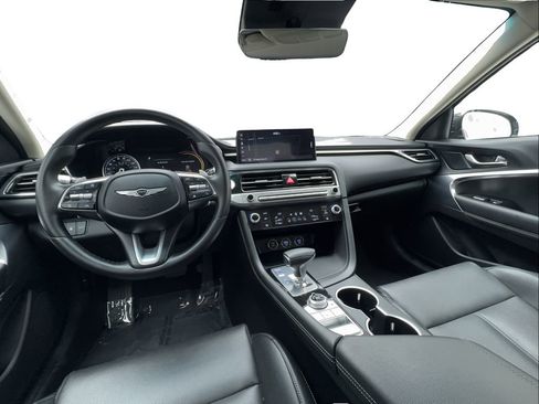 Used 2025 Genesis G70 2.5T RWD image 34