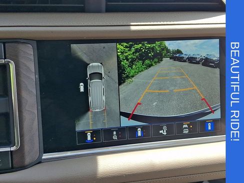 Certified 2023 GMC Yukon XL Denali AWD/4WD image 18