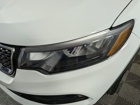 Certified 2024 Jeep Compass Limited image 15