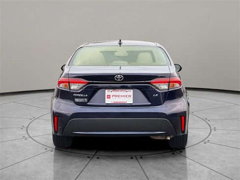 Used 2021 Toyota Corolla LE image 5