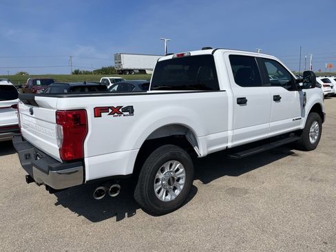 Used 2021 Ford F250 XL w/ STX Appearance Package image 4
