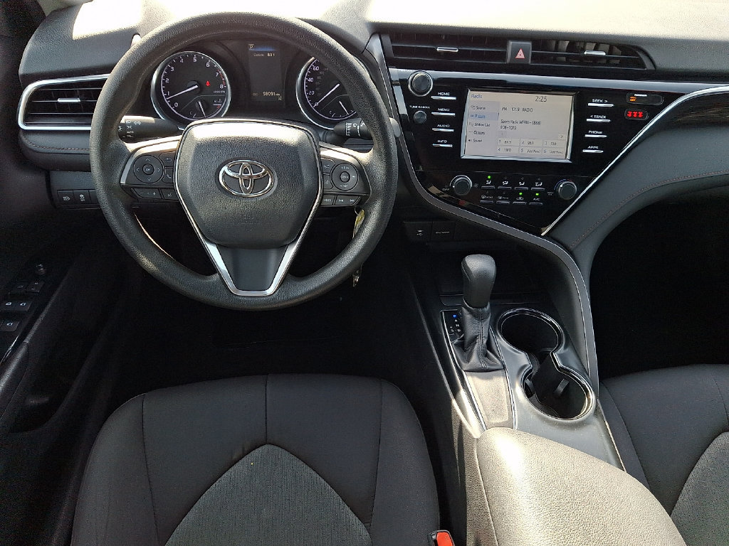 Certified 2018 Toyota Camry LE FWD image 11