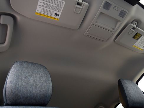 New 2026 Ford Maverick XLT image 24