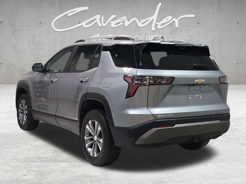 Used 2025 Chevrolet Equinox LT w/ Convenience Package II FWD image 14