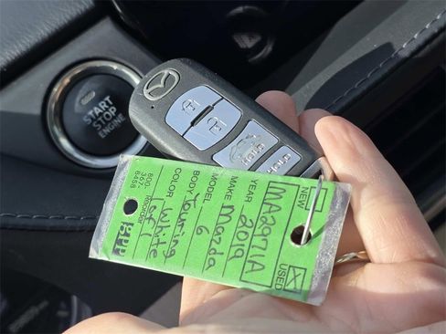 Used 2019 MAZDA MAZDA6 Touring image 16