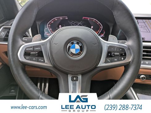 Used 2021 BMW 330i Sedan w/ M Sport Package RWD image 22