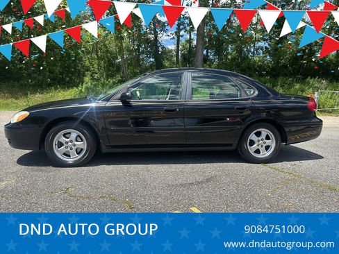 Used 2006 Ford Taurus SE FWD image 1