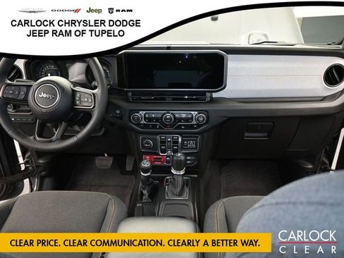 Used 2025 Jeep Wrangler Sport image 37