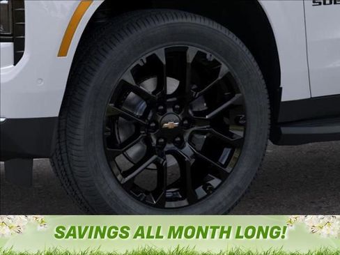 New 2026 Chevrolet Suburban LT w/ Comfort Package image 9