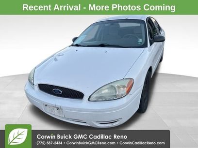 Used 2005 Ford Taurus SE