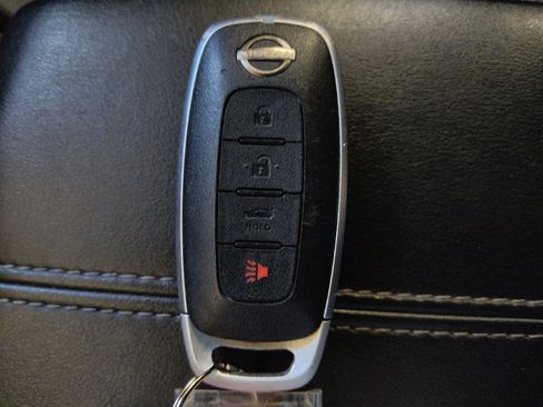 Used 2024 Nissan Sentra S FWD image 32