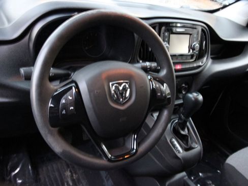 Used 2020 RAM ProMaster City Tradesman image 15