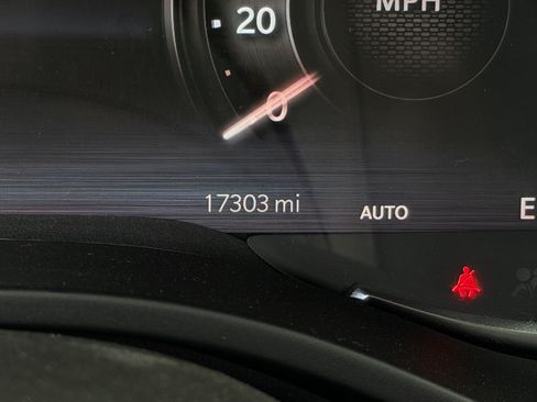 Used 2025 RAM 1500 Big Horn AWD/4WD image 21
