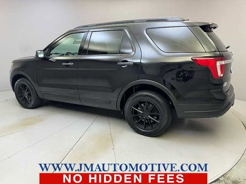 Used 2019 Ford Explorer 4WD image 3