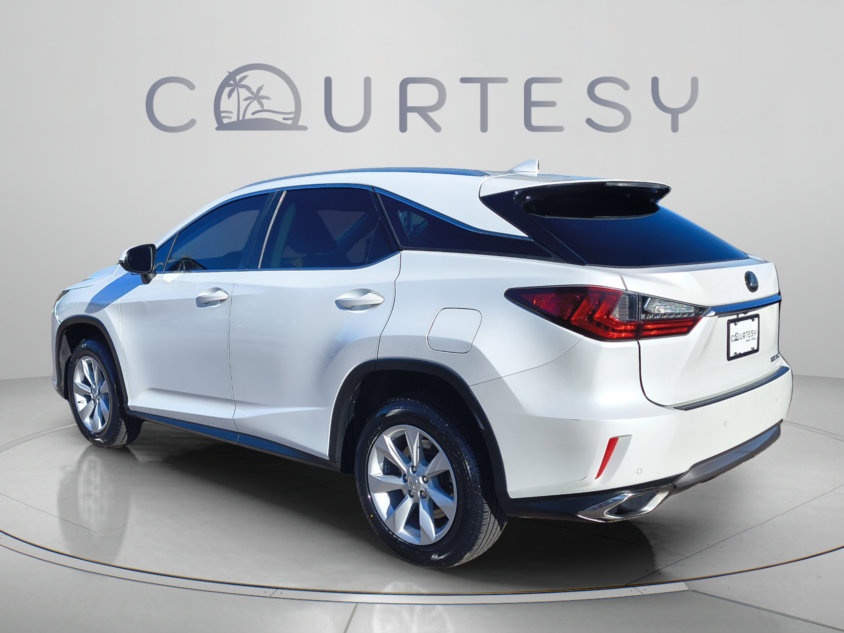 Used 2016 Lexus RX 350 FWD w/ Premium Package image 5