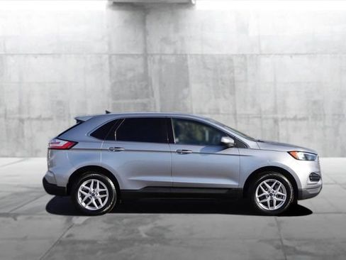 Certified 2024 Ford Edge SEL image 5