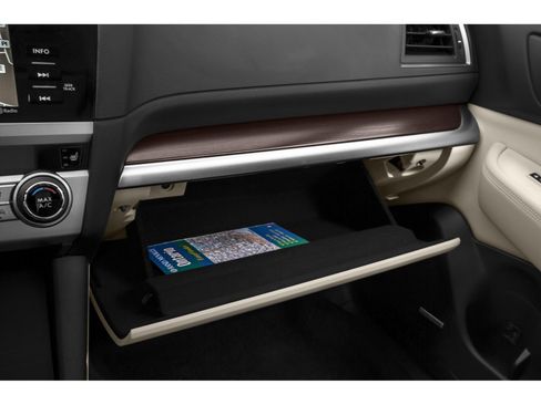 Used 2016 Subaru Legacy 3.6R Limited image 12