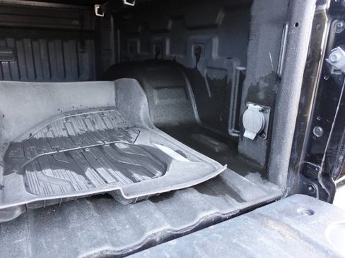 Used 2022 GMC Sierra 1500 Pro w/ Pro Value Package image 24