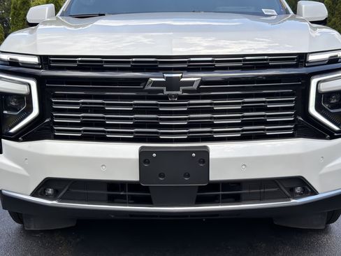 Used 2025 Chevrolet Tahoe High Country AWD/4WD image 45