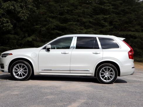 Used 2017 Volvo XC90 T8 Excellence image 59