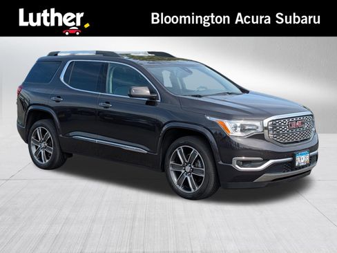 Used 2018 GMC Acadia Denali w/ Technology Package AWD/4WD image 1