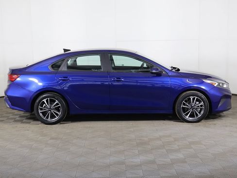 Used 2023 Kia Forte LXS w/ LXS Technology Package image 17